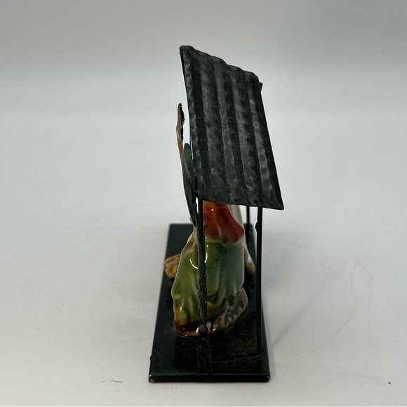 Vtg 5x4x1.5” Metal Nativity w/ Ceramic Joseph, Mary & Baby Jesus Manger … - Picture 8 of 14